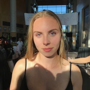 Meet your Posher, Juliette